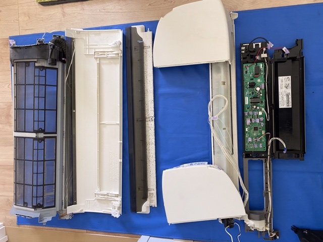 お掃除機能付き　2019年製　パナソニックエアコン　6畳用 うるるとさらら エアコン おもに6畳 ダイキン RXシリーズ うる
